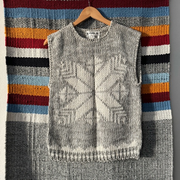 Evian II Hand-Knit Snowflake Sweater - Picture 4 of 15